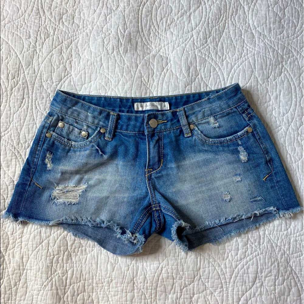 VINTAGE MINK PINK Jean Shorts 🦋